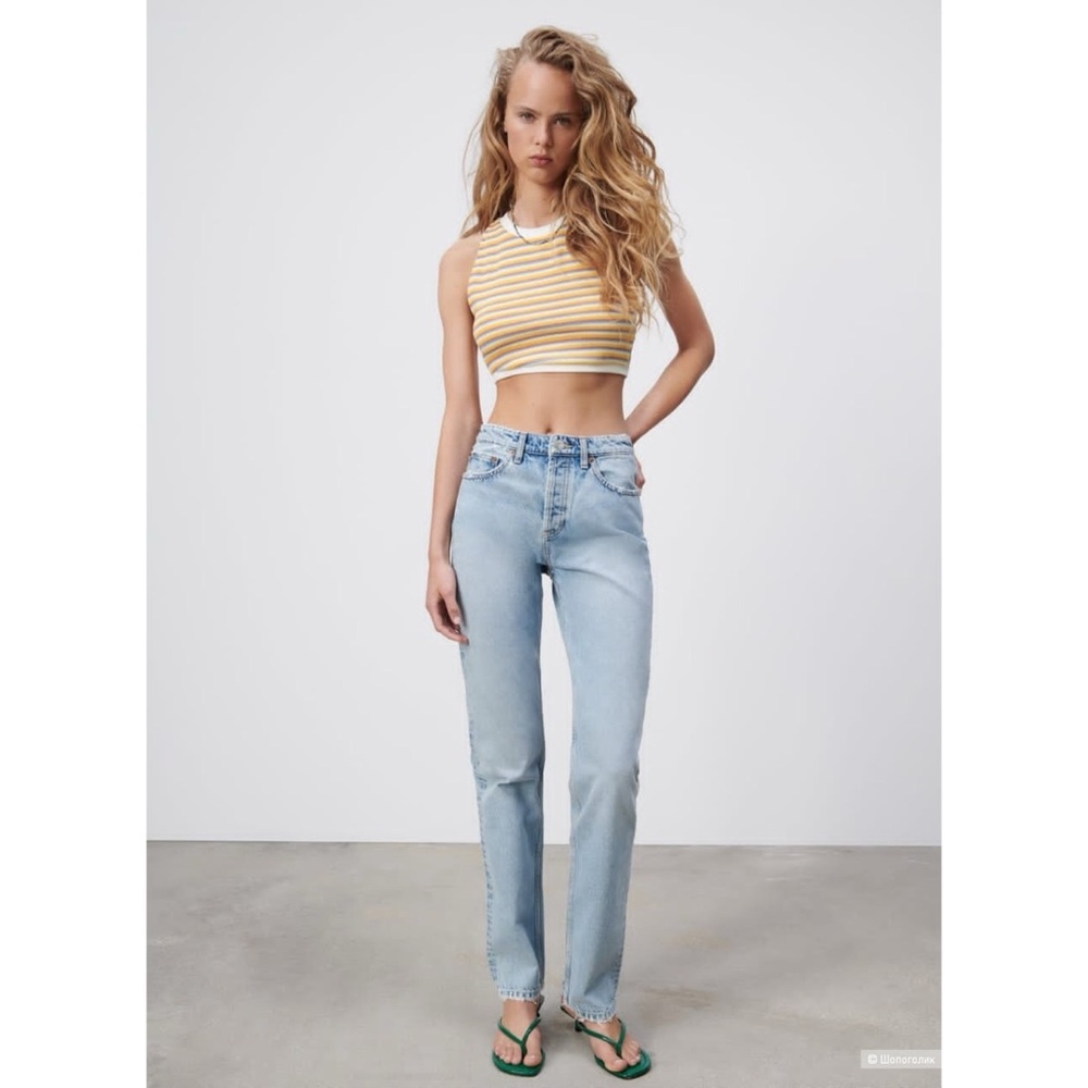 Zara | High Rise Slim Straight Stretch Denim Jeans in Light Wash